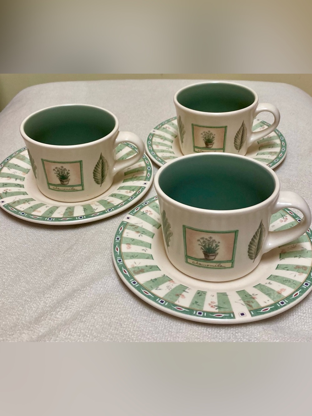 Pfaltzgraff Naturewood Cups and Saucers Cottagecore 3 Piece Set